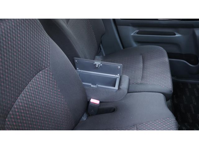 スペーシアカスタム GS パワースライドドア スマートキー プッシュスタート ベンチシート アームレスト ステアリングスイッチ チルトステアリング シートリフター HIDヘッドライト AUTOライト フォグライト(23枚目)