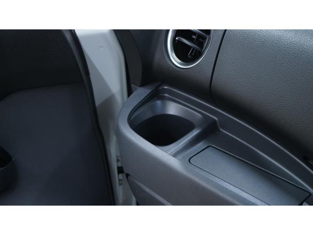 スペーシアカスタム GS パワースライドドア スマートキー プッシュスタート ベンチシート アームレスト ステアリングスイッチ チルトステアリング シートリフター HIDヘッドライト AUTOライト フォグライト(33枚目)