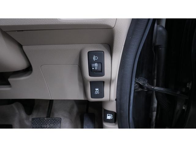 ���X�͑��ی���Ђ̑㗝�X�I��C�X�^�b�t���풓���Ă���܂��̂ł����k�͂ǂ������C�y�Ɂ�