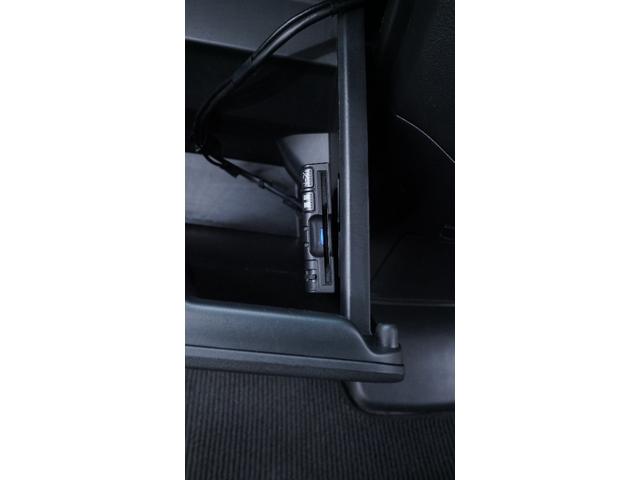 Ｎ－ＢＯＸ＋カスタム Ｇ　ターボＳＳパッケージ　禁煙車　ワンオーナー　社外メモリーナビ　フルセグＴＶ　Ｂｌｕｅｔｏｏｔｈ　ＣＤ／ＤＶＤ　両側パワースライドドア　スマートキー　プッシュスタート　クルーズコントロール　　パドルシフト　ベンチシート（10枚目）