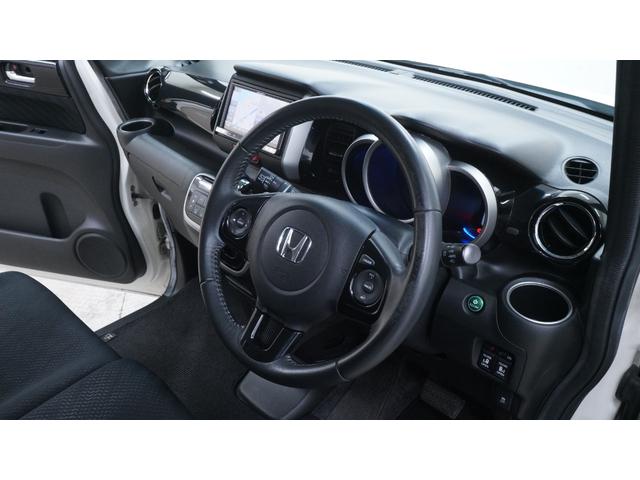 Ｎ－ＢＯＸ＋カスタム Ｇ　ターボＳＳパッケージ　禁煙車　ワンオーナー　社外メモリーナビ　フルセグＴＶ　Ｂｌｕｅｔｏｏｔｈ　ＣＤ／ＤＶＤ　両側パワースライドドア　スマートキー　プッシュスタート　クルーズコントロール　　パドルシフト　ベンチシート（18枚目）