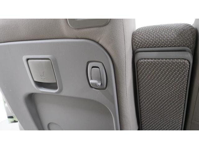 ���X�͑��ی���Ђ̑㗝�X�I��C�X�^�b�t���풓���Ă���܂��̂ł����k�͂ǂ������C�y�Ɂ�