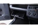 Ｓ　フル装備　Ｗエアバック　禁煙車　地デジＴＶ　ＣＤ／ＤＶＤ再生　スマートキー　プッシュスタート　インパネＡＴ　ベンチシート　アームレスト　社外１３インチアルミホイール　アイドリングストップ（33枚目）