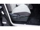 Ｍ　禁煙車　キーレス　ステアリングスイッチ　インパネＡＴベンチシート　電動格納ドアミラー　ヘッドライトレベライザー　ＡＵＴＯライト　エマージェンシーブレーキパッケージ　アームレスト　衝突被害軽減ブレーキ（17枚目）