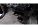 ＬＳ　禁煙車　純正オーディオ　ＵＳＢ接続可能　スマートキー　プッシュスタート　インパネＡＴ　ベンチシート　アームレスト　グレード専用内装カラー　専用レザー調シート　レザー調シフトレバーカバー（25枚目）