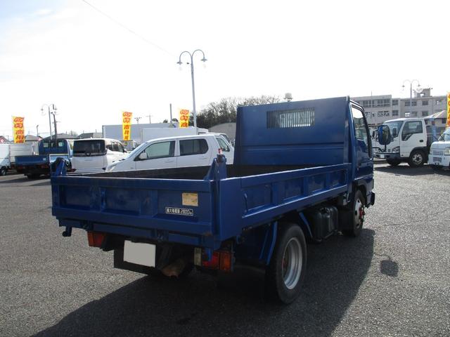 タイタントラック 強化ダンプ　２ｔ積　全低床　リヤダブルタイヤ（8枚目）