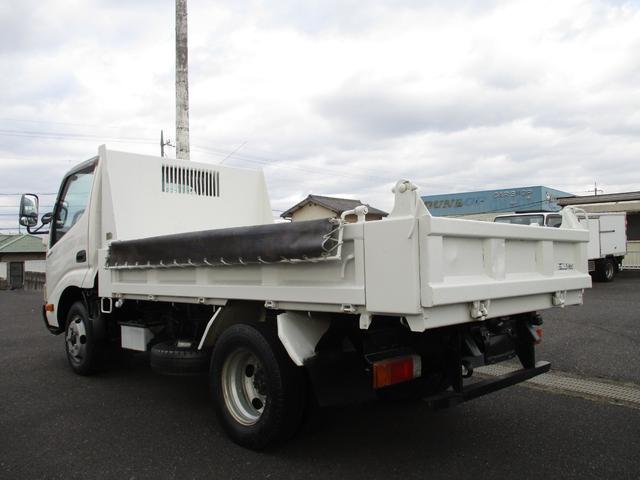 デュトロ 　ダンプ　２ｔ積　全低床（8枚目）
