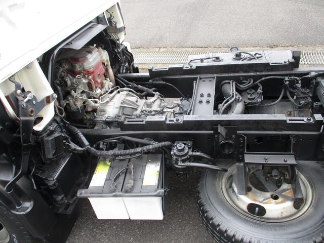 デュトロ 　ダンプ　２ｔ積　全低床（11枚目）