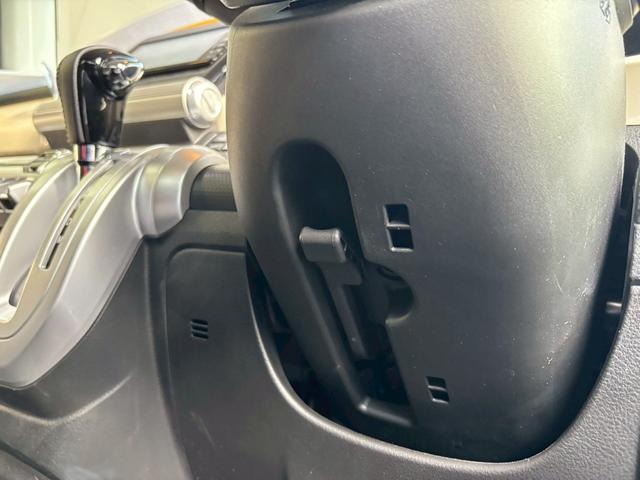 クロスビー ハイブリッドＭＺ　禁煙車　ワンオーナー　パナソニック製７インチナビ　ビルトインＥＴＣ車載器　クルーズコントロール　デュアルセンサーブレーキサポート　後退時ブレーキサポート　１６インチアルミ　マイルドハイブリッド（14枚目）