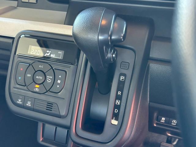 スペーシア ハイブリッドG 禁煙車 デュアルセンサーブレーキサポートII 後退時ブレーキサポート ステアリングオーディオスイッチ オートライトシステム ハイビームアシスト フルオートエアコン キーレスプッシュスタートシステム(20枚目)