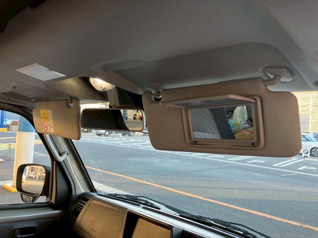 スーパーキャリイ 禁煙車 デュアルカメラブレーキサポート LEDヘッドランプ オートライトシステム ハイビームアシスト 電動格納ドアミラー キーレスエントリーシステム LED作業灯 エアコン パワステ パワーウインドウ(30枚目)