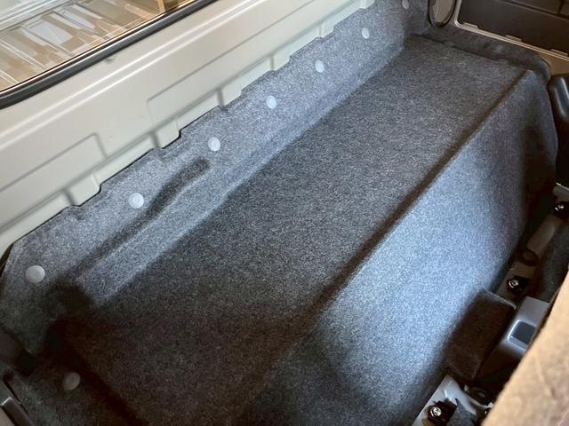 スーパーキャリイ 禁煙車 デュアルカメラブレーキサポート LEDヘッドランプ オートライトシステム ハイビームアシスト 電動格納ドアミラー キーレスエントリーシステム LED作業灯 エアコン パワステ パワーウインドウ(32枚目)