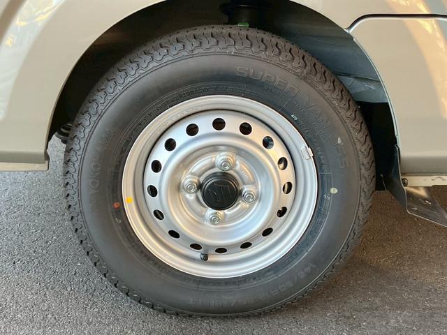 スーパーキャリイ 禁煙車 デュアルカメラブレーキサポート LEDヘッドランプ オートライトシステム ハイビームアシスト 電動格納ドアミラー キーレスエントリーシステム LED作業灯 エアコン パワステ パワーウインドウ(40枚目)