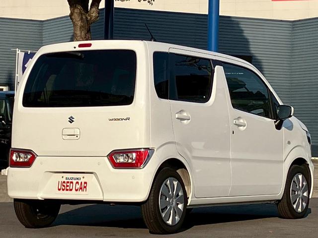 ワゴンR FX 禁煙車 CDプレーヤー装着車 デュアルカメラブレーキサポート 後退時ブレーキサポート オートライトシステム キーレスエントリーシステム 運転席シートヒーター フルオートエアコン アンブレラホルダー(2枚目)