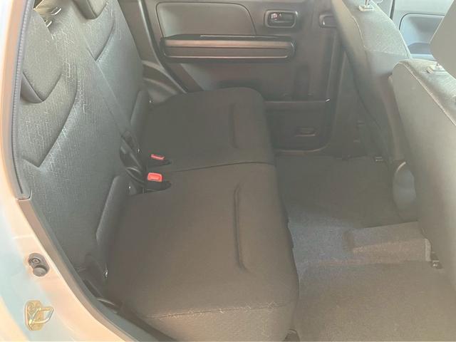 ワゴンR FX 禁煙車 CDプレーヤー装着車 デュアルカメラブレーキサポート 後退時ブレーキサポート オートライトシステム キーレスエントリーシステム 運転席シートヒーター フルオートエアコン アンブレラホルダー(19枚目)