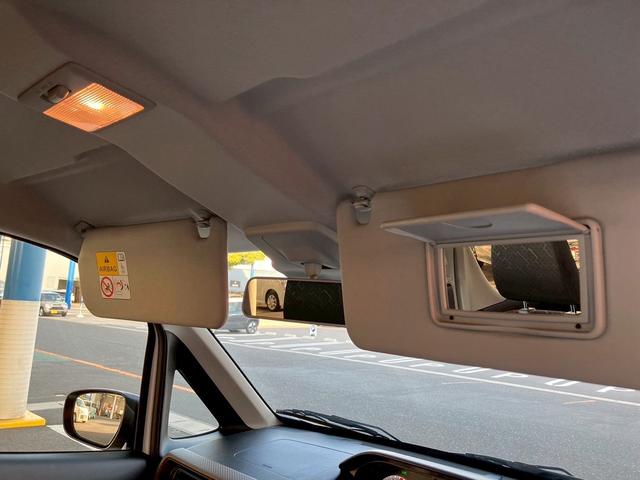 ワゴンR FX 禁煙車 CDプレーヤー装着車 デュアルカメラブレーキサポート 後退時ブレーキサポート オートライトシステム キーレスエントリーシステム 運転席シートヒーター フルオートエアコン アンブレラホルダー(25枚目)