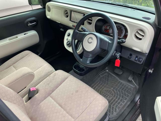 ミラココア ココアＬ　ナビ　ＴＶ　キーレスエントリー　アイドリングストップ　電動格納ミラー　ベンチシート　ＣＶＴ　盗難防止システム　ＡＢＳ　ＣＤ　ＵＳＢ　衝突安全ボディ　エアコン　パワーステアリング　パワーウィンドウ（5枚目）