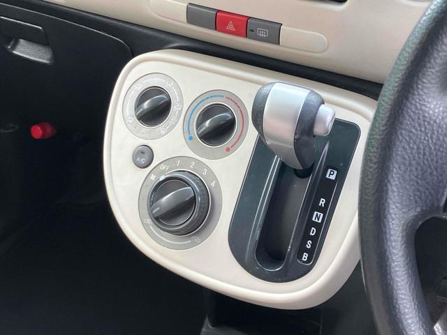 ミラココア ココアＬ　ナビ　ＴＶ　キーレスエントリー　アイドリングストップ　電動格納ミラー　ベンチシート　ＣＶＴ　盗難防止システム　ＡＢＳ　ＣＤ　ＵＳＢ　衝突安全ボディ　エアコン　パワーステアリング　パワーウィンドウ（12枚目）