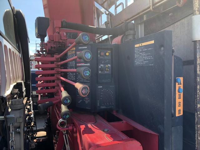 ファイター ベースグレード　４段クレーン車　タイヤ前後新品　ＥＴＣ　エンジン型式６Ｍ６０型　２４０ＰＳ　過給機ＴＤ０６－９型　リモコン　バックモニター（21枚目）