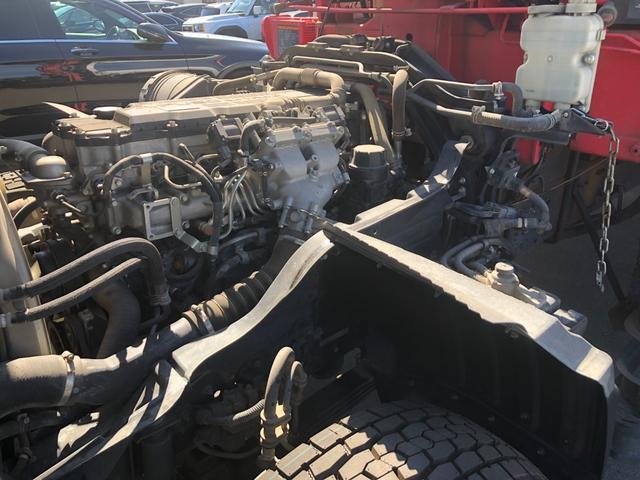 ファイター ベースグレード　４段クレーン車　タイヤ前後新品　ＥＴＣ　エンジン型式６Ｍ６０型　２４０ＰＳ　過給機ＴＤ０６－９型　リモコン　バックモニター（48枚目）