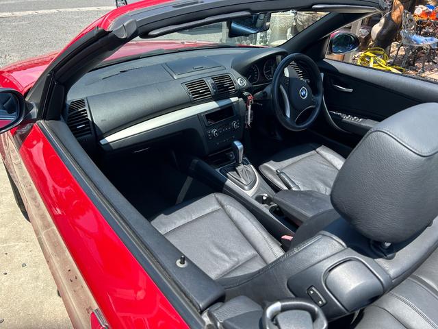 １シリーズ １２０ｉ　カブリオレ（10枚目）