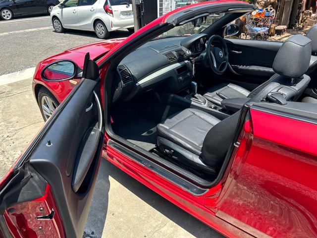 １シリーズ １２０ｉ　カブリオレ（11枚目）