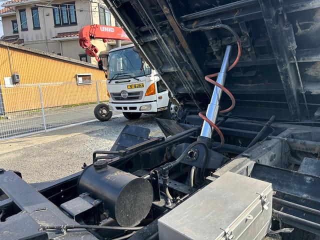 ヒノレンジャー 三転ダンプ　３．５Ｔ積（8枚目）