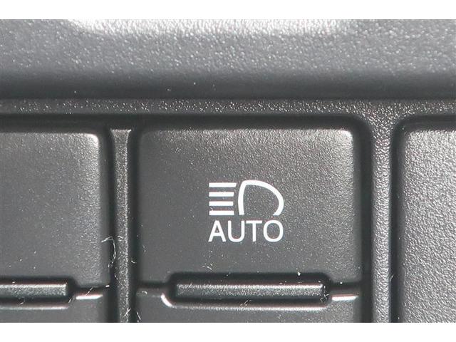 ヴォクシー ＺＳ　サイドリフトアップチ　フルセグ　メモリーナビ　ＤＶＤ再生　後席モニター　バックカメラ　衝突被害軽減システム　両側電動スライド　ＬＥＤヘッドランプ　乗車定員７人　３列シート　ワンオーナー　アイドリングストップ（17枚目）