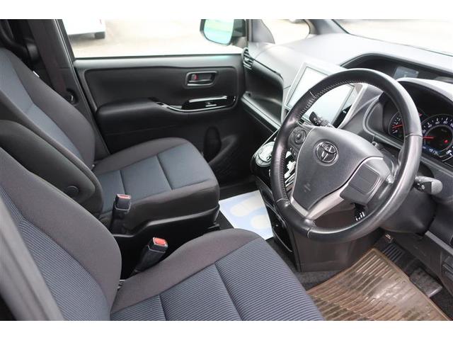 ヴォクシー ＺＳ　サイドリフトアップチ　フルセグ　メモリーナビ　ＤＶＤ再生　後席モニター　バックカメラ　衝突被害軽減システム　両側電動スライド　ＬＥＤヘッドランプ　乗車定員７人　３列シート　ワンオーナー　アイドリングストップ（24枚目）