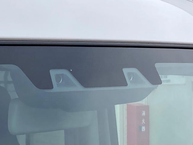 エブリイ ＰＡリミテッド　衝突被害軽減ブレーキ　ＡＭ／ＦＭラジオ　ＵＳＢ充電ソケット　キーレスエントリー　オートライト　車線逸脱警報機能　先行車発進お知らせ機能　リヤパーキングセンサー　登録済み（届け出済み）未使用車　禁煙車（3枚目）
