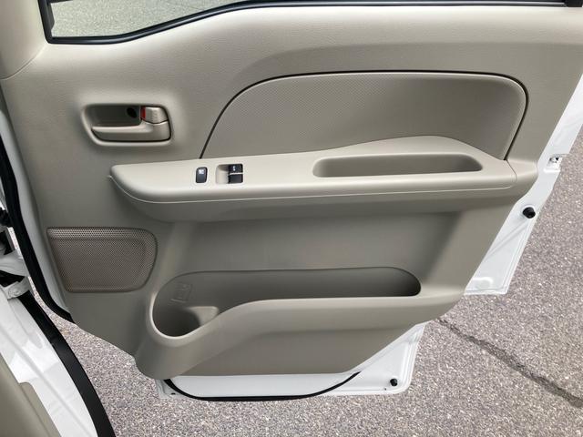 エブリイ ＰＡリミテッド　衝突被害軽減ブレーキ　ＡＭ／ＦＭラジオ　ＵＳＢ充電ソケット　キーレスエントリー　オートライト　車線逸脱警報機能　先行車発進お知らせ機能　リヤパーキングセンサー　登録済み（届け出済み）未使用車　禁煙車（37枚目）