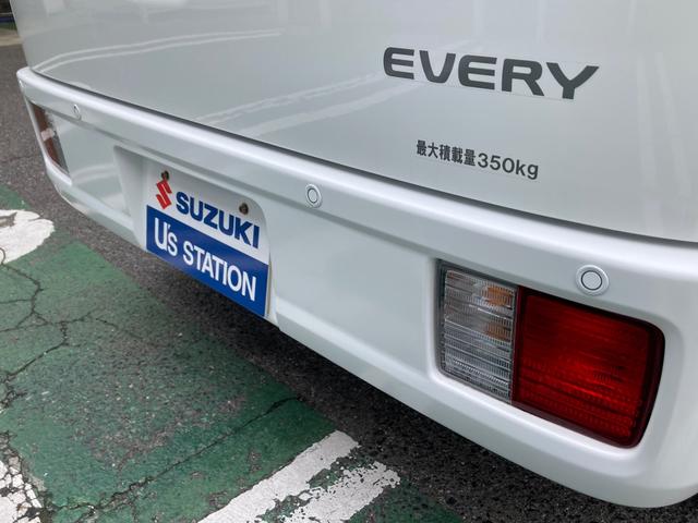 エブリイ ＰＡリミテッド　衝突被害軽減ブレーキ　ＡＭ／ＦＭラジオ　ＵＳＢ充電ソケット　キーレスエントリー　オートライト　車線逸脱警報機能　先行車発進お知らせ機能　リヤパーキングセンサー　登録済み（届け出済み）未使用車　禁煙車（42枚目）