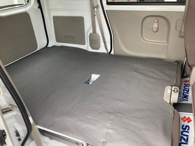 エブリイ ＰＡリミテッド　衝突被害軽減ブレーキ　ＡＭ／ＦＭラジオ　ＵＳＢ充電ソケット　キーレスエントリー　オートライト　車線逸脱警報機能　先行車発進お知らせ機能　リヤパーキングセンサー　登録済み（届け出済み）未使用車　禁煙車（47枚目）