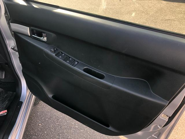 ムーヴコンテ カスタム　ＲＳ　ターボ　ワンオーナー　車検整備付　キーレスエントリー　ベンチシート　ＣＤチューナー　記録簿あり　自社買取車　２ＷＤ　ＣＶＴ　ＨＩＤヘッドライト　電動格納ドアミラー（21枚目）