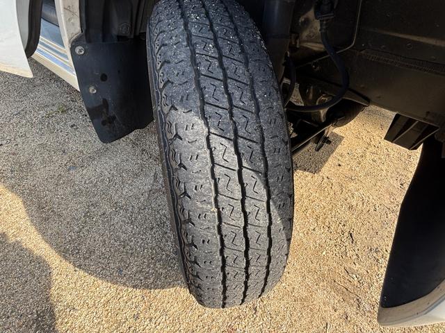 お問い合わせは０１２０−０９０−９００まで！！音声案内に従い、店舗番号【３３０１５】を入力ください。店舗にお客様のお電話番号は通知されません。お気軽にお問い合わせ下さい！