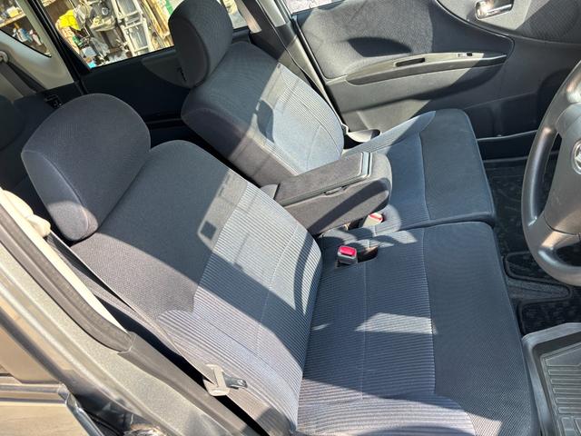 ���X�̍݌ɂ͈��������łȂ����ɂ������d��������Ă���܂��B���ۂɌ��ɗ��Ē�������[�����Ē�����Ǝv���܂��B