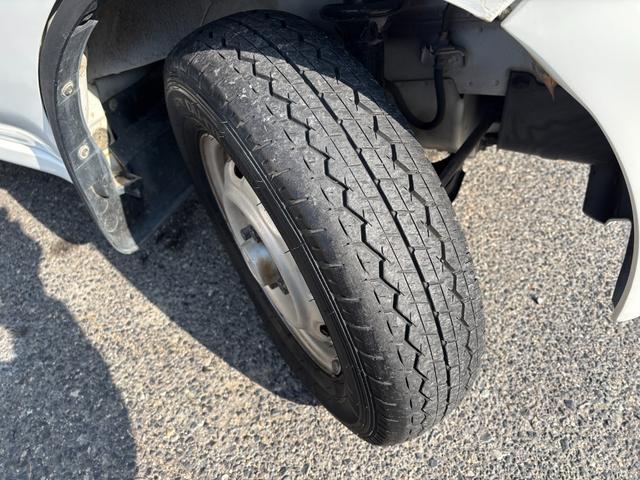 ���X�̍݌ɂ͈��������łȂ����ɂ������d��������Ă���܂��B���ۂɌ��ɗ��Ē�������[�����Ē�����Ǝv���܂��B