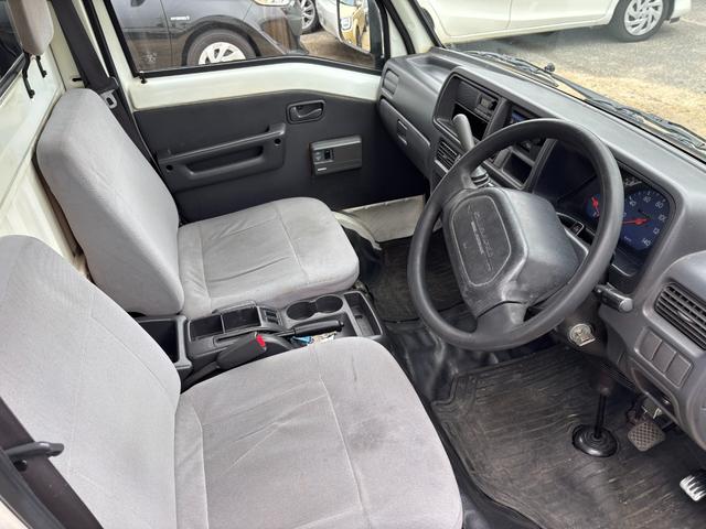 ���X�̍݌ɂ͈��������łȂ����ɂ������d��������Ă���܂��B���ۂɌ��ɗ��Ē�������[�����Ē�����Ǝv���܂��B