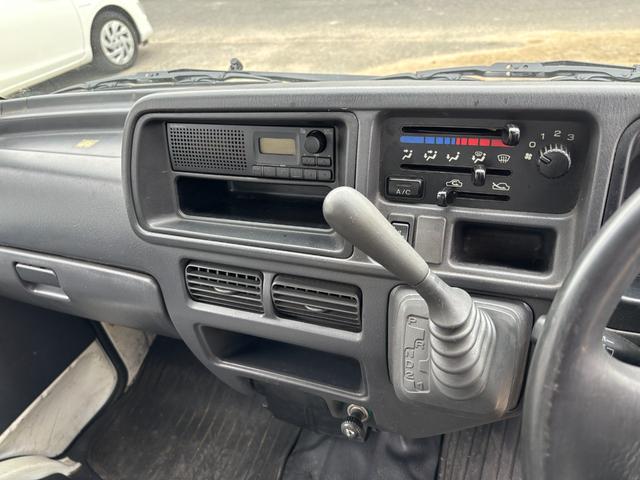 ���X�̍݌ɂ͈��������łȂ����ɂ������d��������Ă���܂��B���ۂɌ��ɗ��Ē�������[�����Ē�����Ǝv���܂��B