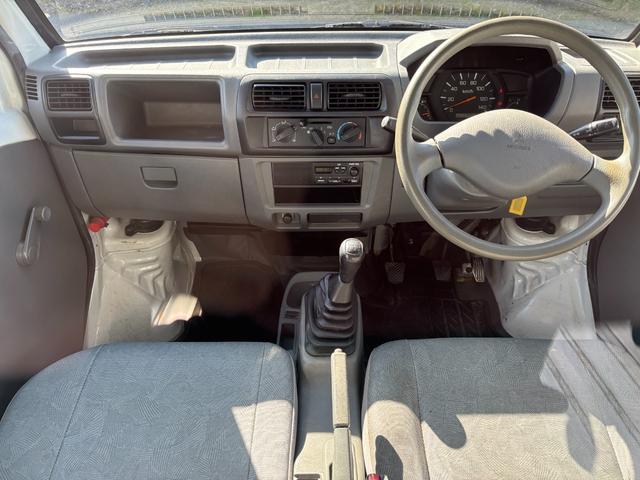 ミニキャブトラック ＶＸ－ＳＥ　エアコン付　パワステ　禁煙車　タイミングベルト交換済　ＥＴＣ　記録簿（9枚目）