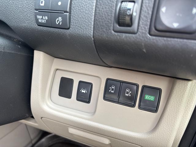 ���X�̍݌ɂ͈��������łȂ����ɂ������d��������Ă���܂��B���ۂɌ��ɗ��Ē�������[�����Ē�����Ǝv���܂��B