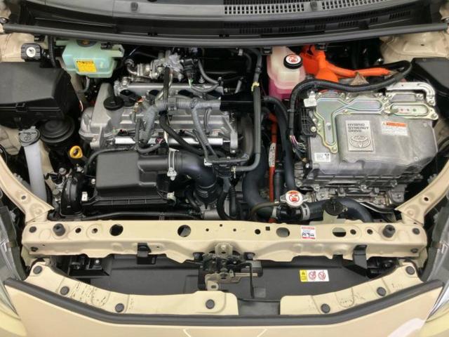 アクア クロスオーバー　新品タイヤ／保証書／純正　ＳＤナビ／トヨタセーフティセンス／車線逸脱防止支援システム／シート　ハーフレザー／ヘッドランプ　ＬＥＤ／Ｂｌｕｅｔｏｏｔｈ接続／ＥＴＣ／ＥＢＤ付ＡＢＳ／横滑り防止装置　禁煙車（46枚目）