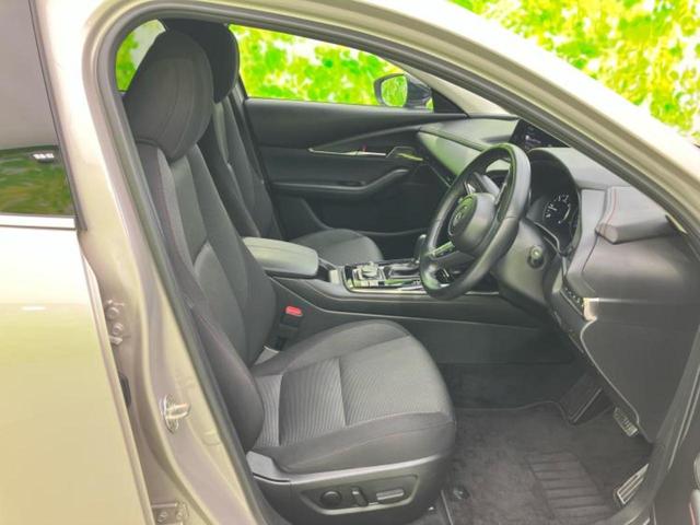 ＣＸ－３０ ＸＤブラックトーンエディション　保証書／純正　１０インチ　ＳＤナビ／アイアクティブセンス（マツダ）／全方位モニター／車線逸脱防止支援システム／電動バックドア／ヘッドランプ　ＨＩＤ／Ｂｌｕｅｔｏｏｔｈ接続／ＥＴＣ／ＥＢＤ付ＡＢＳ（4枚目）