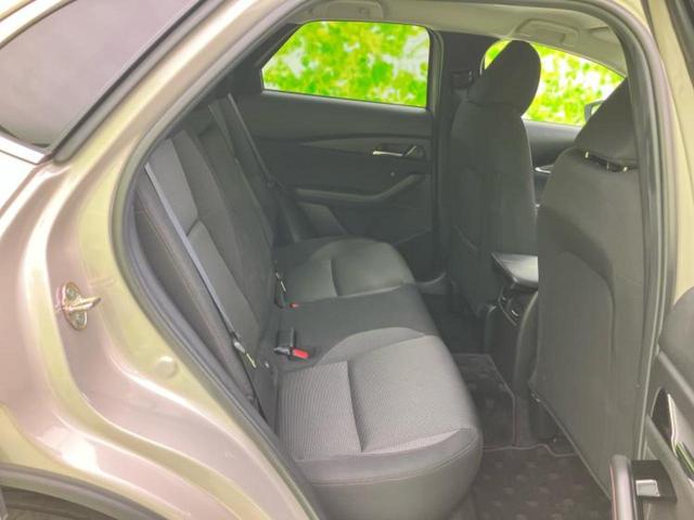 ＣＸ－３０ ＸＤブラックトーンエディション　保証書／純正　１０インチ　ＳＤナビ／アイアクティブセンス（マツダ）／全方位モニター／車線逸脱防止支援システム／電動バックドア／ヘッドランプ　ＨＩＤ／Ｂｌｕｅｔｏｏｔｈ接続／ＥＴＣ／ＥＢＤ付ＡＢＳ（5枚目）