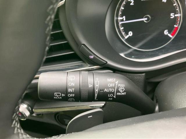 ＣＸ－３０ ＸＤブラックトーンエディション　保証書／純正　１０インチ　ＳＤナビ／アイアクティブセンス（マツダ）／全方位モニター／車線逸脱防止支援システム／電動バックドア／ヘッドランプ　ＨＩＤ／Ｂｌｕｅｔｏｏｔｈ接続／ＥＴＣ／ＥＢＤ付ＡＢＳ（18枚目）
