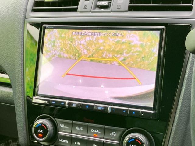 WRX S4 4WD STIスポーツシャープ 純正エアロ/保証書/社外 8インチ SDナビ/アイサイト/シートヒーター 前席/車線逸脱防止支援システム/シート ハーフレザー/ドライブレコーダー 純正/ヘッドランプ LED/USBジャック 4WD(12枚目)
