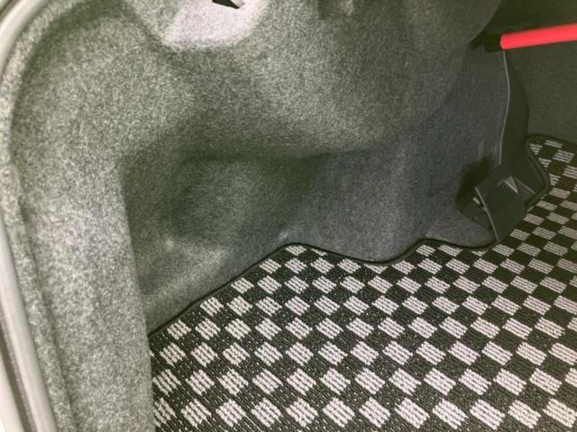 WRX S4 4WD STIスポーツシャープ 純正エアロ/保証書/社外 8インチ SDナビ/アイサイト/シートヒーター 前席/車線逸脱防止支援システム/シート ハーフレザー/ドライブレコーダー 純正/ヘッドランプ LED/USBジャック 4WD(26枚目)