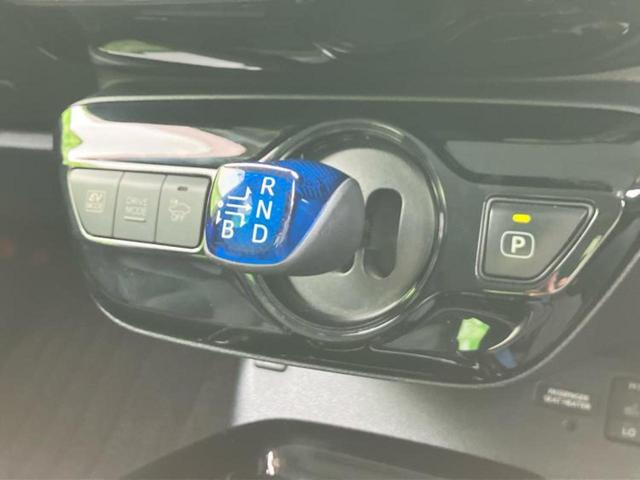 プリウス Aツーリングセレクション 新品タイヤ/保証書/純正 9インチ SDナビ/トヨタセーフティセンス/シートヒーター 前席/車線逸脱防止支援システム/シート 合皮/パーキングアシスト 自動操舵/ヘッドランプ LED バックカメラ(15枚目)