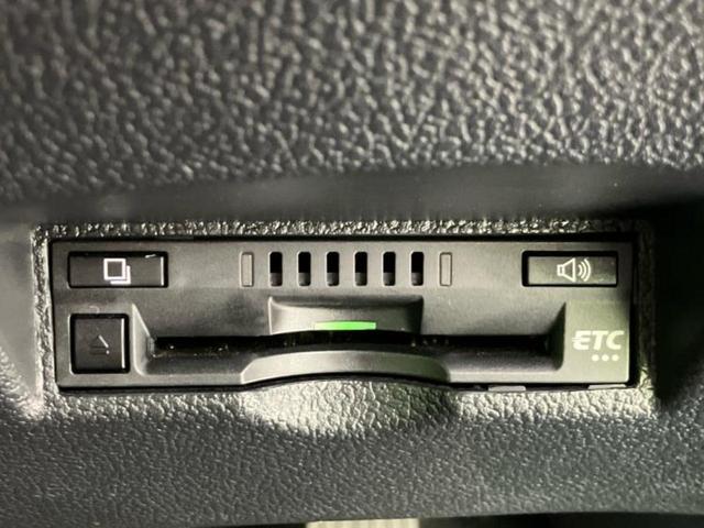 プリウス Aツーリングセレクション 新品タイヤ/保証書/純正 9インチ SDナビ/トヨタセーフティセンス/シートヒーター 前席/車線逸脱防止支援システム/シート 合皮/パーキングアシスト 自動操舵/ヘッドランプ LED バックカメラ(16枚目)