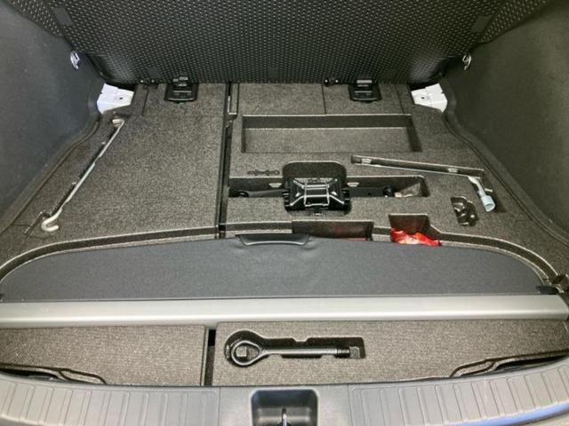 プリウス Aツーリングセレクション 新品タイヤ/保証書/純正 9インチ SDナビ/トヨタセーフティセンス/シートヒーター 前席/車線逸脱防止支援システム/シート 合皮/パーキングアシスト 自動操舵/ヘッドランプ LED バックカメラ(25枚目)